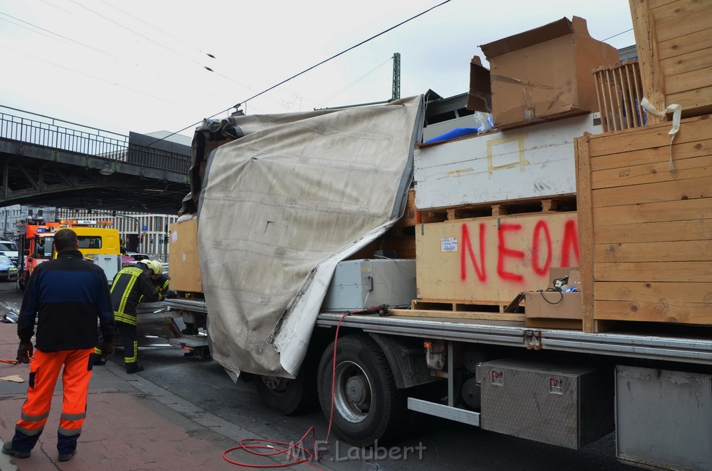 LKW Bruecke Koeln Deutz Opladenestr Deutz Muelheimerstr P022.JPG - Miklos Laubert